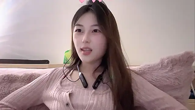 Sweet-Angel999 online show from 10, 2, 2026