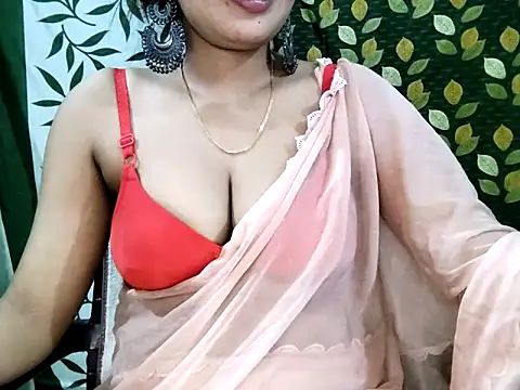 Aarvi Arora online show from 4, 10, 2025