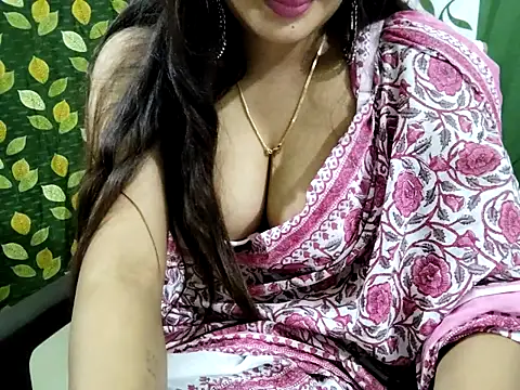 Aarvi Arora online show from 2, 3, 2025