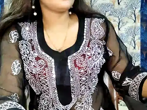 Aarvi Arora online show from 27, 11, 2025