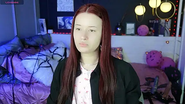 Lily Moonlight online show from 20, 2, 2026