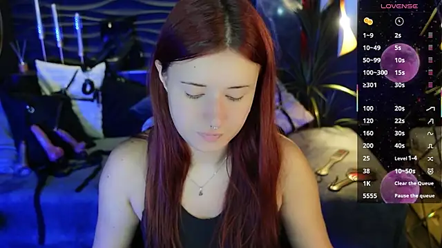 Lily Moonlight online show from 4, 8, 2026