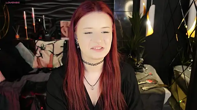 Lily Moonlight online show from 4, 5, 2026