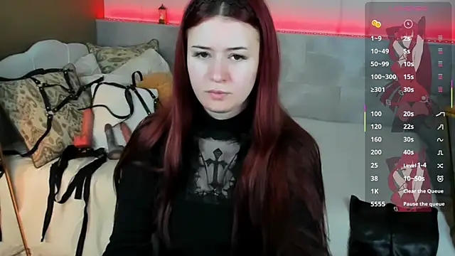 Lily Moonlight online show from 17, 6, 2026