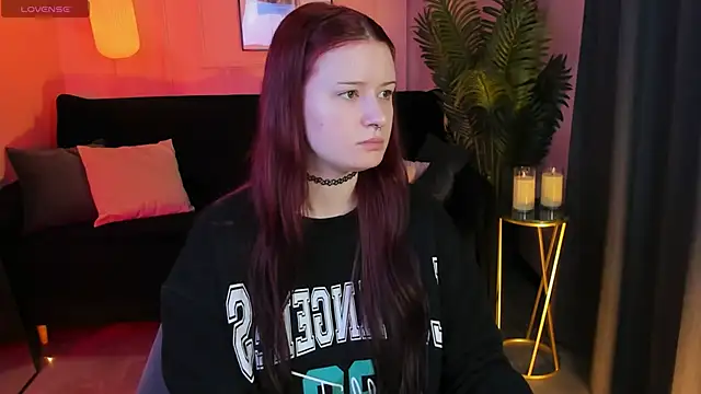 Lily Moonlight online show from 1, 3, 2026