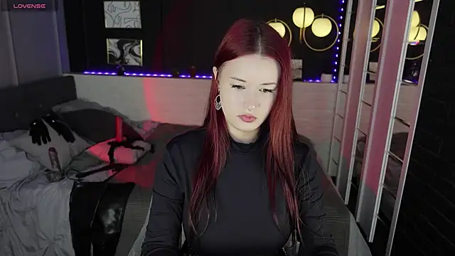Snapshot of Lily_Moonlight chatting on 1, 10, 2025 Lily Moonlight online show from 1, 10, 2025