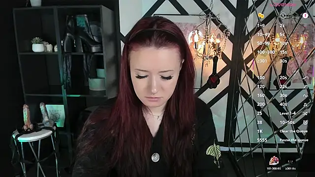 Lily Moonlight online show from 6, 3, 2026