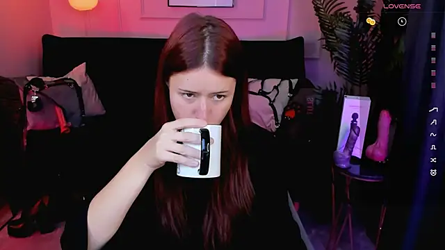 Lily Moonlight online show from 29, 7, 2026