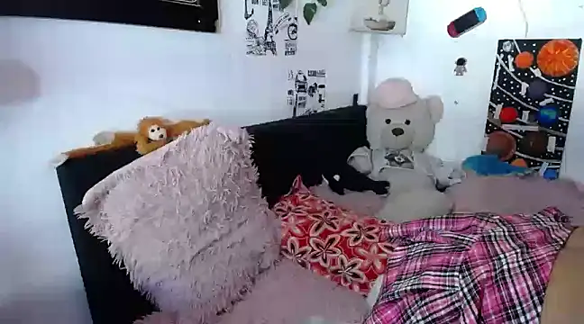 Snapshot of Dy_Hanna chatting on 18, 1, 2025 Dy Hanna online show from 18, 1, 2025