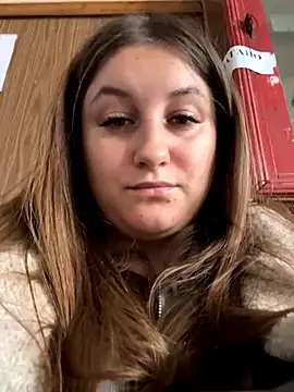 Snapshot of Strawberryyyyik chatting on 1, 10, 2025 Strawberryyyyik online show from 1, 10, 2025
