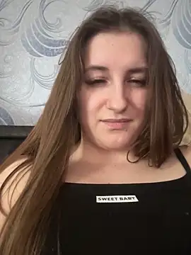 Snapshot of Strawberryyyyik chatting on 17, 3, 2025 Strawberryyyyik online show from 17, 3, 2025