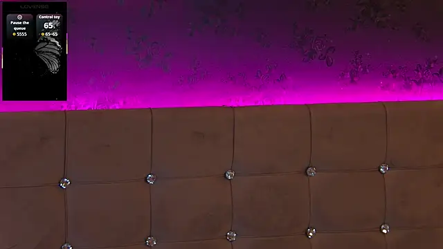 Snapshot of ZoeMesmerize chatting on 24, 11, 2025 ZoeMesmerize online show from 24, 11, 2025