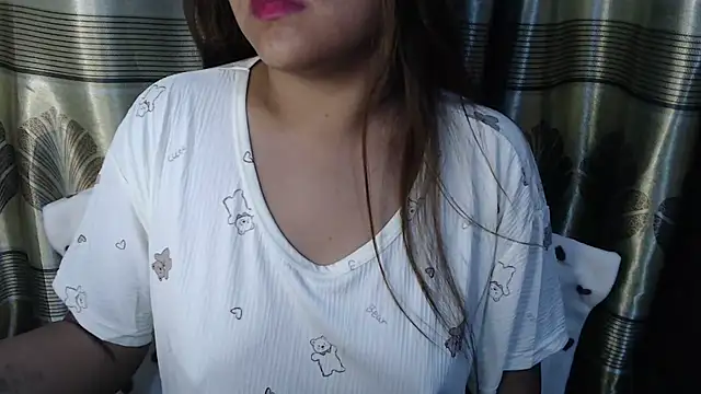 queen angelina online show from 1, 3, 2026