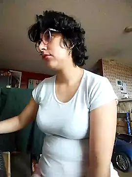 Snapshot of Im_Alma_ chatting on 28, 1, 2025 Im Alma online show from 28, 1, 2025