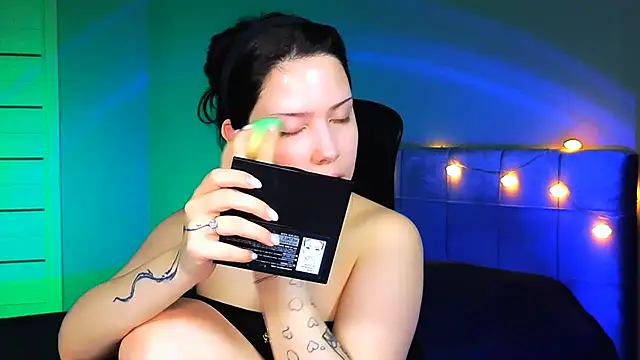Stacy Gonzales  online show from 2, 2, 2025