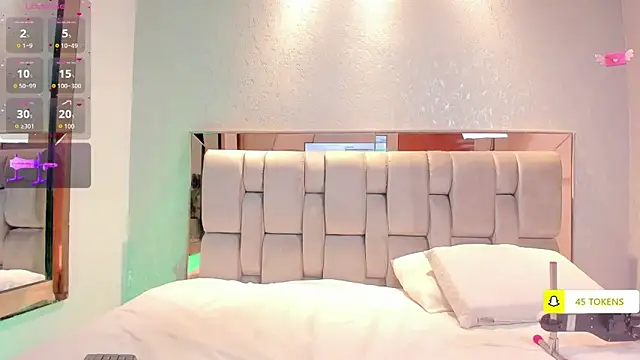 RoseTaylor   online show from 24, 10, 2025