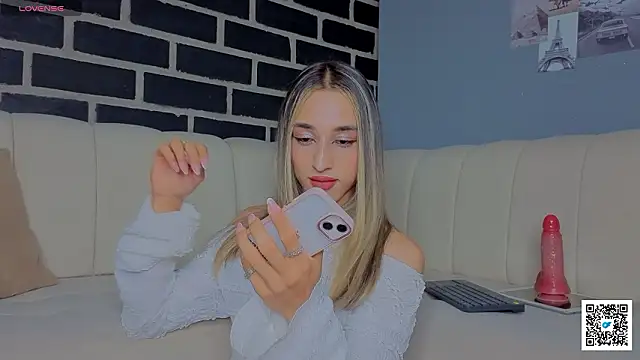 Goddivaa online show from 15, 2, 2026