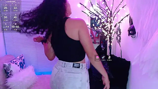 Snapshot of Mailywindsor chatting on 18, 10, 2025 Mailywindsor online show from 18, 10, 2025