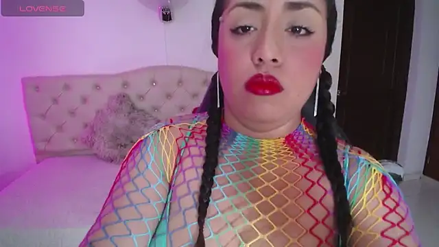 cristal horny19 online show from 15, 3, 2026