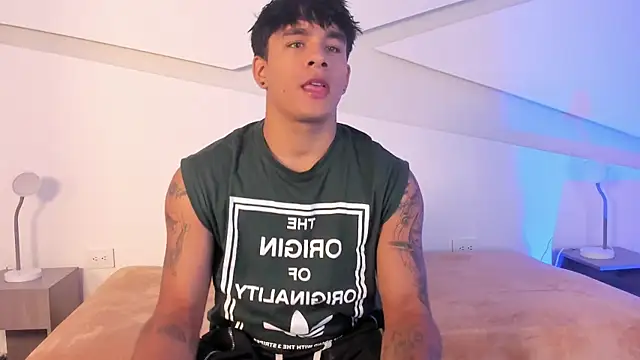 LuciferM Star online show from 6, 2, 2026