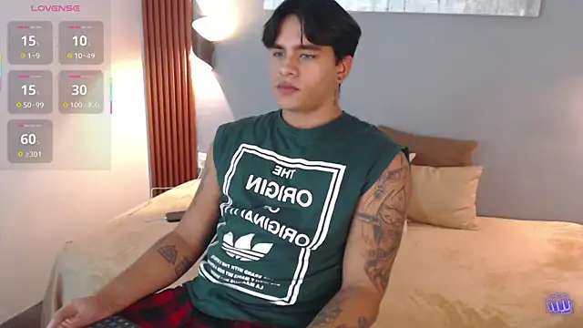 LuciferM Star online show from 22, 4, 2026