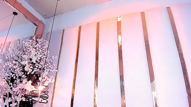 julietajackson 1 online show from 20, 4, 2026