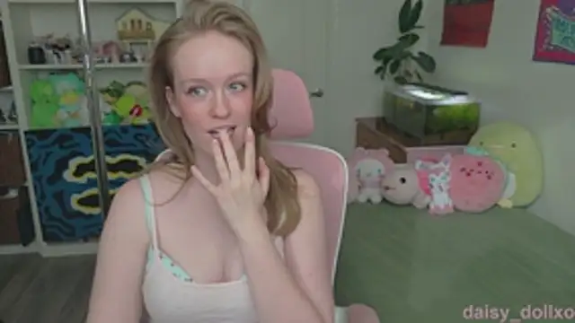 Snapshot of Daisy_Dollxo chatting on 24, 4, 2026 Daisy Dollxo online show from 24, 4, 2026