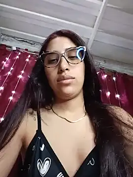 ifeelverywet andhot online show from 14, 7, 2026