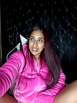 ifeelverywet andhot online show from 25, 10, 2025