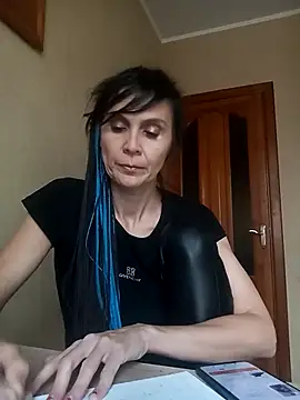 Francenia lolis online show from 16, 10, 2025