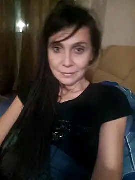 Francenia lolis online show from 28, 2, 2026