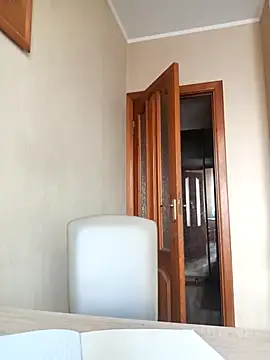 Francenia lolis online show from 29, 3, 2026