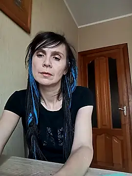 Francenia lolis online show from 1, 11, 2025