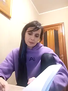 Francenia lolis online show from 16, 12, 2025