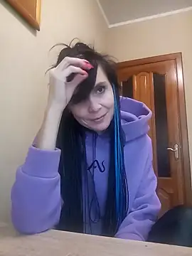 Francenia lolis online show from 13, 11, 2025