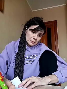 Francenia lolis online show from 14, 3, 2025