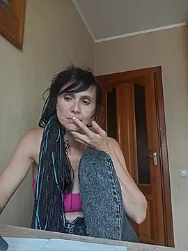 Francenia lolis online show from 20, 7, 2026