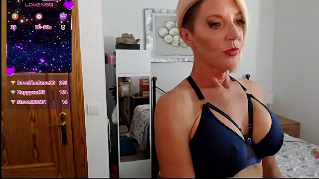 british milf1970 online show from 17, 2, 2025