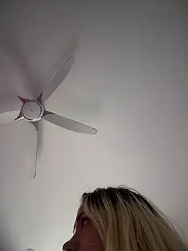 -Sexy Barbie- online show from 11, 2, 2026