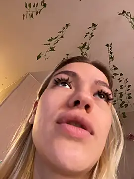 -Sexy Barbie- online show from 9, 11, 2025