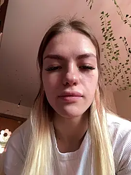 -Sexy Barbie- online show from 28, 2, 2025