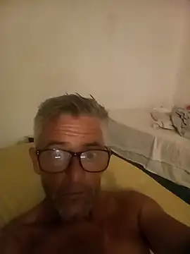 NICJOHNS online show from 4, 1, 2025