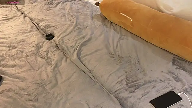 clementinena online show from 3, 10, 2025