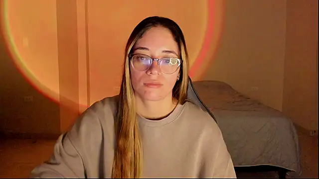 atenas 05  online show from 28, 10, 2025