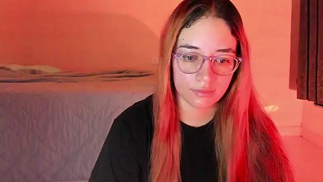 atenas 05  online show from 15, 4, 2026