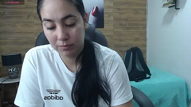 lizzaxs online show from 1, 2, 2025