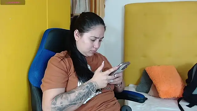 lizzaxs online show from 4, 3, 2025