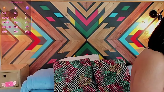 NaiirobiSwan online show from 8, 11, 2025