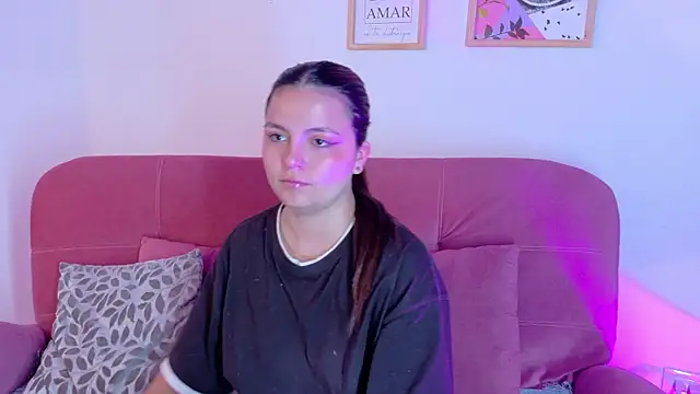 Juanita owens online show from 21, 4, 2026