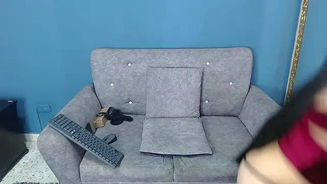 Maevewild online show from 4, 2, 2025